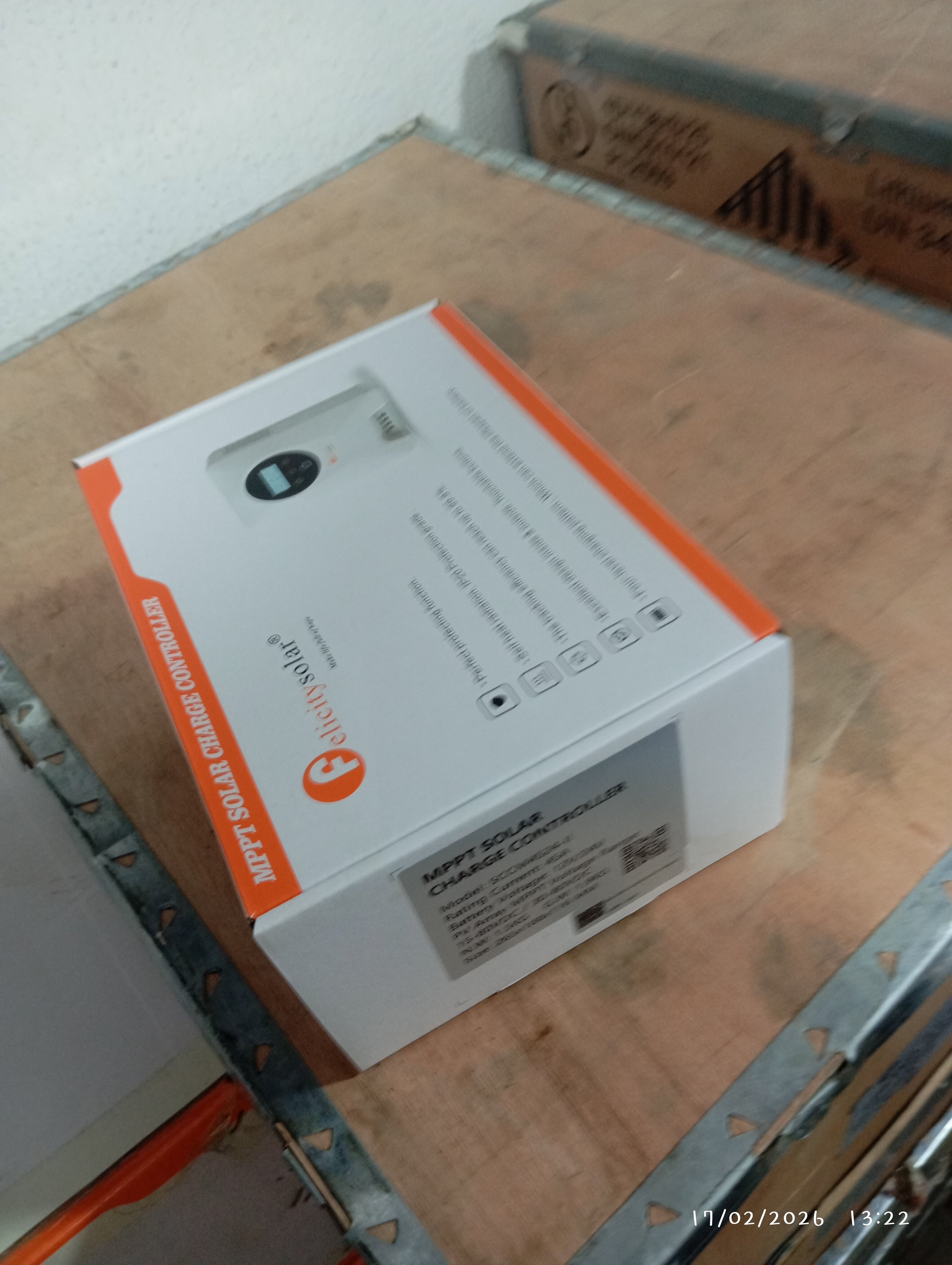 Felicity solar Mppt controller30-120ah